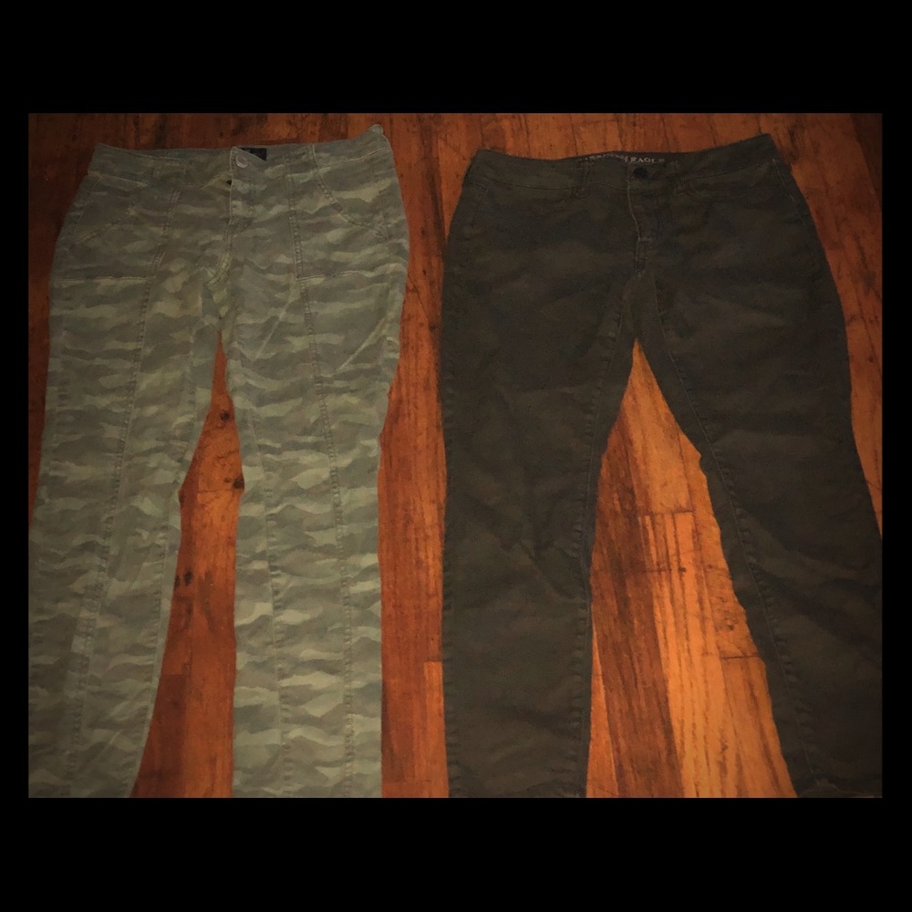 Camouflage American eagle jeans.